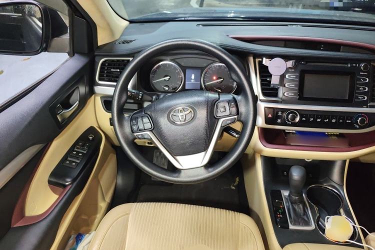 Used Toyota Highlander 2015 2.0T Four-Wheel Drive Elite Edition 7-Seater Steering Wheel