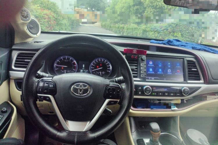 Used Toyota Highlander 2015 2.0T Four-Wheel Drive Luxury Edition 7-Seater Steering Wheel