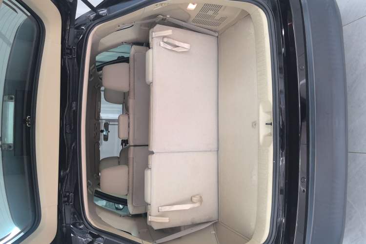 Used Toyota Highlander 2015 2.0T Four-Wheel Drive Elite Edition 7-Seater Trunk