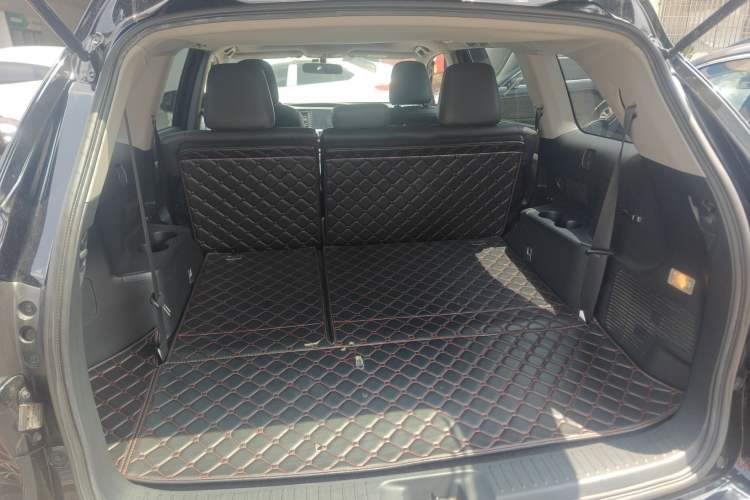 Used Toyota Highlander 2015 2.0T Four-Wheel Drive Luxury Edition 7-Seater Trunk