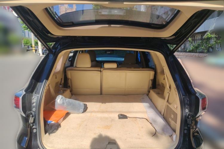 Used Toyota Highlander 2015 2.0T Four-Wheel Drive Ultimate Edition 7-Seater Trunk