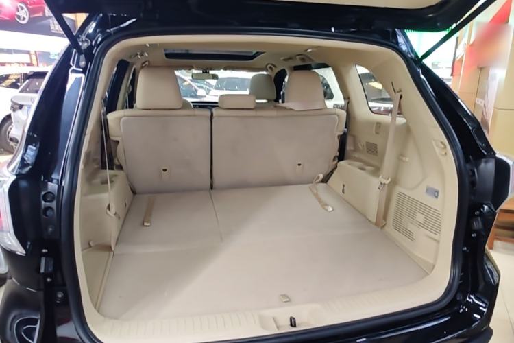 Used Toyota Highlander 2015 2.0T Four-Wheel Drive Luxury Edition 7-Seater Trunk