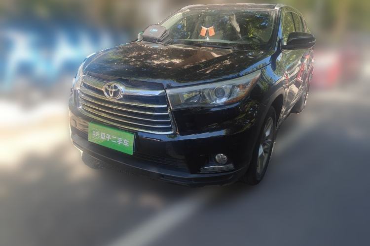 Used Toyota Highlander 2015 2.0T Four-Wheel Drive Luxury Edition 7-Seater Guazi used car, China used car export, Used car for sale, Used cars, Cheapest cars for sale