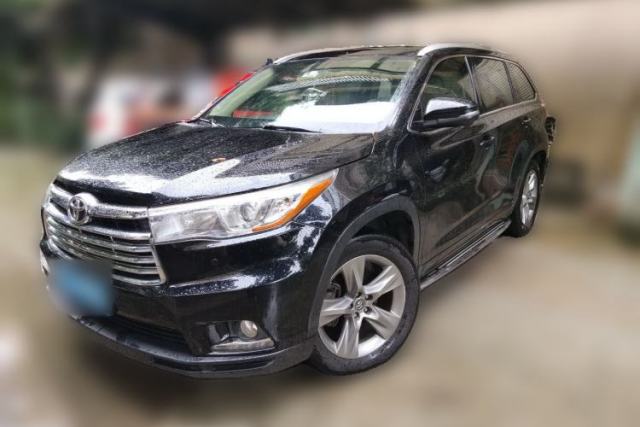 Used Toyota Highlander 2015 2.0T Two-Wheel Drive Luxury Edition 7 Seats