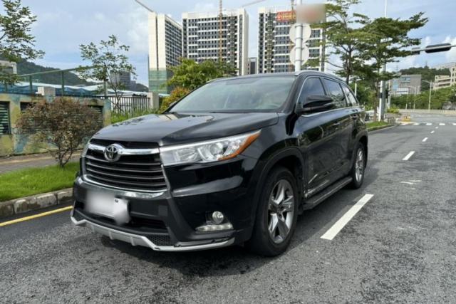 Toyota Highlander 2015 2.0T Four-Wheel Drive Luxury Edition 7-Seater с пробегом