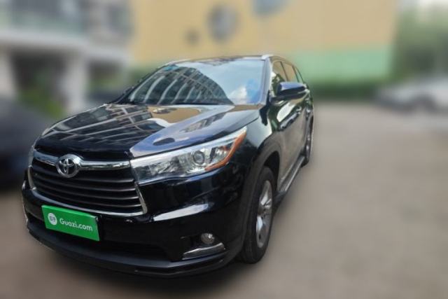 Ojetý Toyota Highlander 2015 2.0T Two-Wheel Drive Luxury Edition 7 Seats