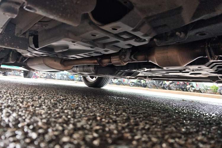 Used Toyota Highlander 2015 3.5L 4x4 Ultimate Edition 7-Seater Chassis Front Right