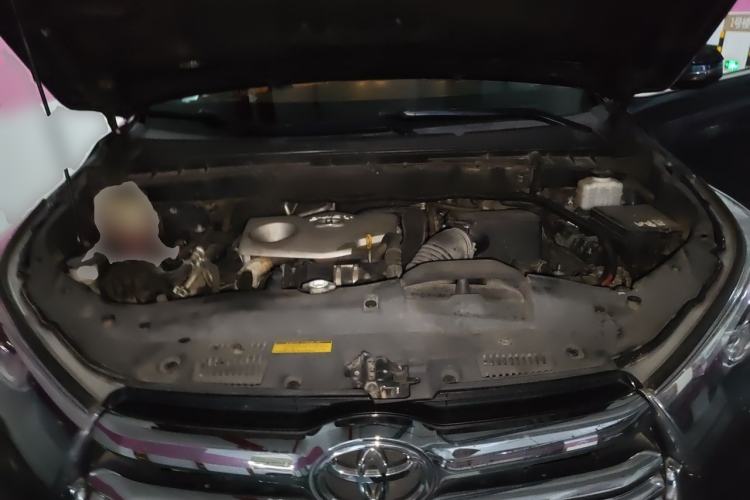 Used Toyota Highlander 2015 2.0T Four-Wheel Drive Luxury Edition 7-Seater Engine Bay
