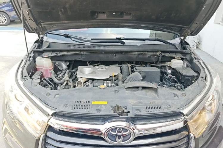 Used Toyota Highlander 2015 2.0T Four-Wheel Drive Luxury Edition 7-Seater Engine Bay