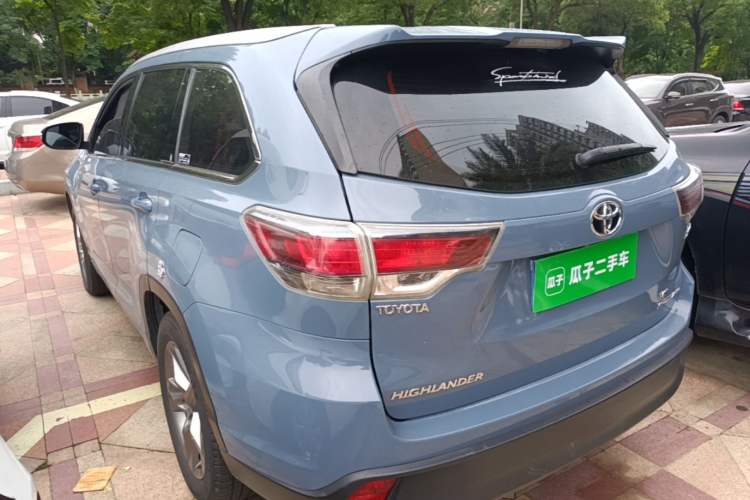 Used Toyota Highlander 2015 2.0T Four-Wheel Drive Luxury Edition 7-Seater Exterior 2