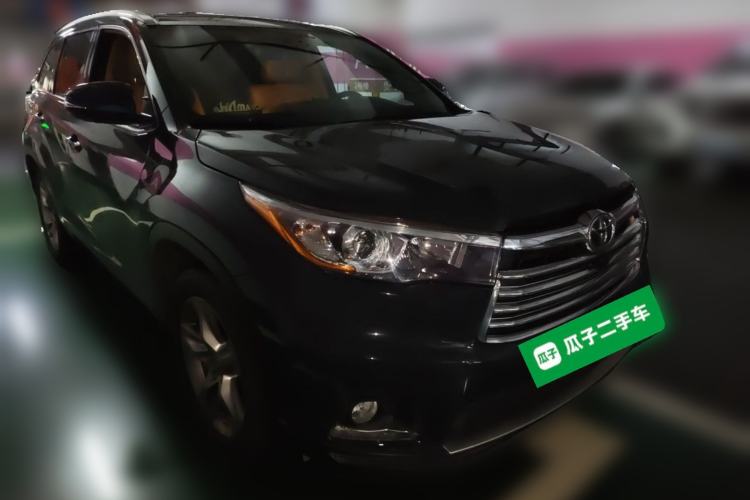 Used Toyota Highlander 2015 2.0T Four-Wheel Drive Luxury Edition 7-Seater Front Right 45 Deg
