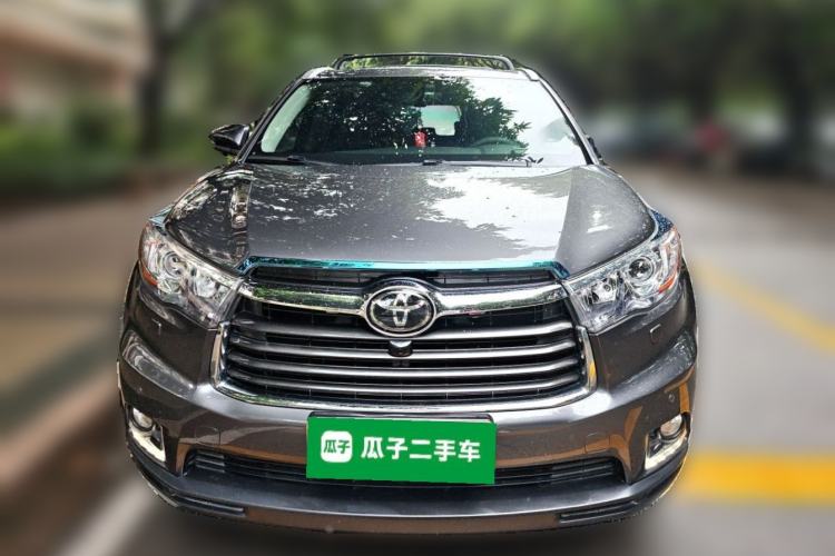 Used Toyota Highlander 2015 3.5L 4x4 Ultimate Edition 7-Seater Front