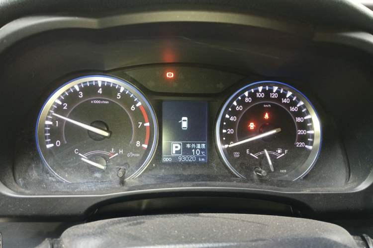 Used Toyota Highlander 2015 2.0T Four-Wheel Drive Luxury Edition 7-Seater Instrument Cluster