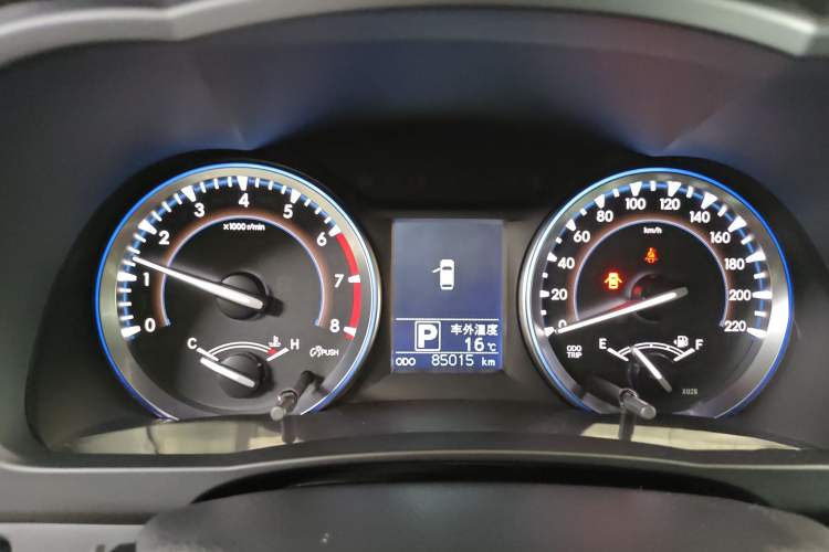 Used Toyota Highlander 2015 2.0T Four-Wheel Drive Luxury Edition 7-Seater Instrument Cluster