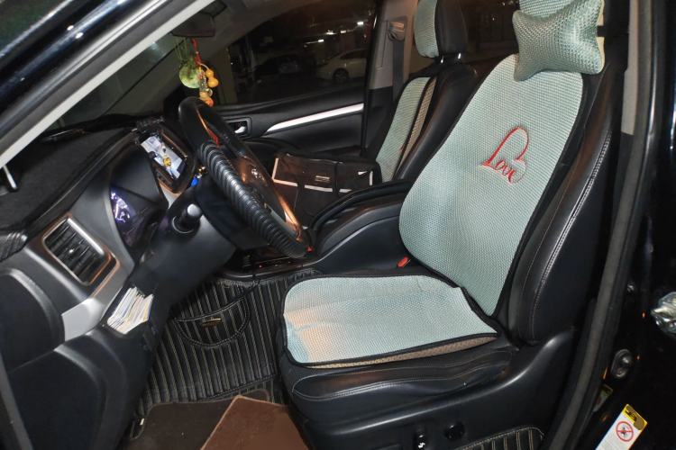 Used Toyota Highlander 2015 2.0T Four-Wheel Drive Luxury Edition 7-Seater Left Front Seat