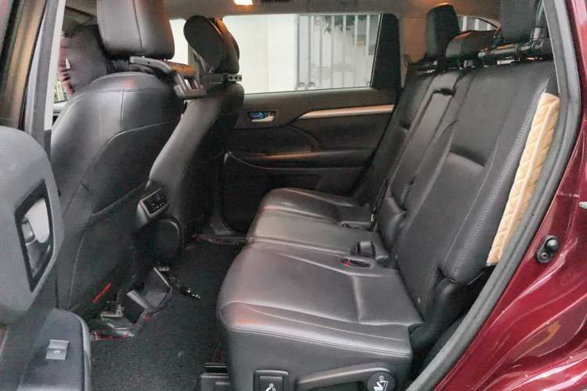 Used Toyota Highlander 2015 2.0T Four-Wheel Drive Luxury Edition 7-Seater Left Rear Seat