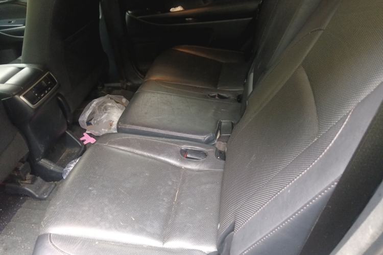 Used Toyota Highlander 2015 2.0T Four-Wheel Drive Luxury Edition 7-Seater Left Rear Seat
