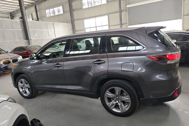 Used Toyota Highlander 2015 2.0T Four-Wheel Drive Luxury Edition 7-Seater Left Side