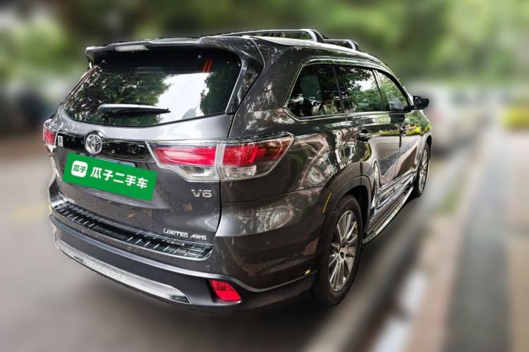 Used Toyota Highlander 2015 3.5L 4x4 Ultimate Edition 7-Seater Rear Left 45 Deg