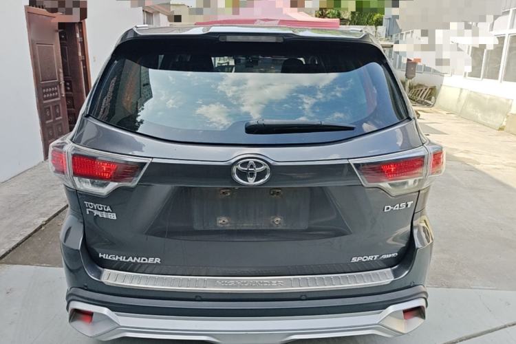 Used Toyota Highlander 2015 2.0T Four-Wheel Drive Luxury Edition 7-Seater Rear