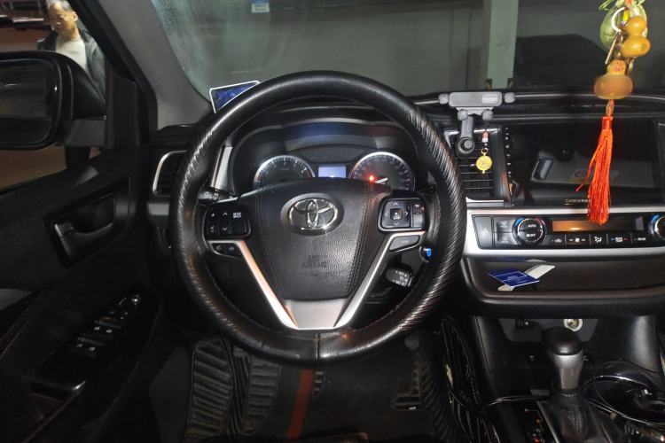 Used Toyota Highlander 2015 2.0T Four-Wheel Drive Luxury Edition 7-Seater Steering Wheel