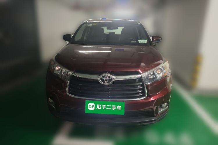 Used Toyota Highlander 2015 2.0T Two-Wheel Drive Luxury Edition 7 Seats Front