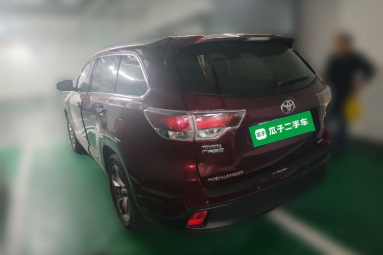 Used Toyota Highlander 2015 2.0T Two-Wheel Drive Luxury Edition 7 Seats Rear Left 45 Deg