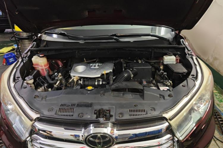 Used Toyota Highlander 2015 2.0T Four-Wheel Drive Ultimate Edition 7-Seater Engine Bay