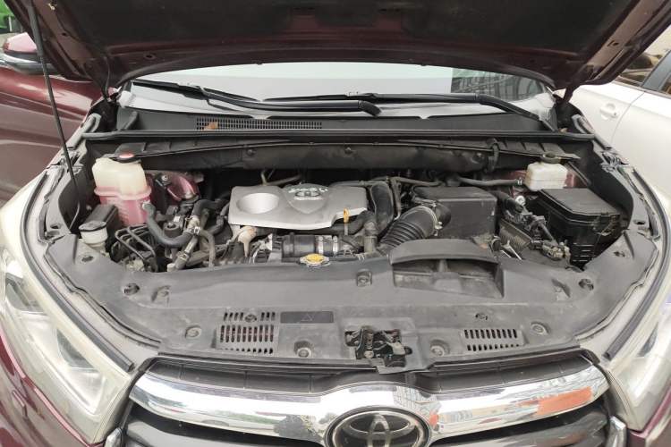 Used Toyota Highlander 2015 2.0T Four-Wheel Drive Ultimate Edition 7-Seater Engine Bay