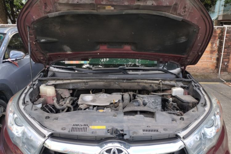 Used Toyota Highlander 2015 2.0T Four-Wheel Drive Luxury Edition 7-Seater Engine Bay