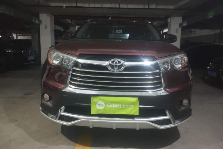 Used Toyota Highlander 2015 2.0T Four-Wheel Drive Luxury Edition 7-Seater Front