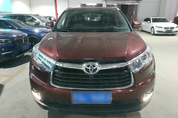 Used Toyota Highlander 2015 2.0T Four-Wheel Drive Luxury Edition 7-Seater Front