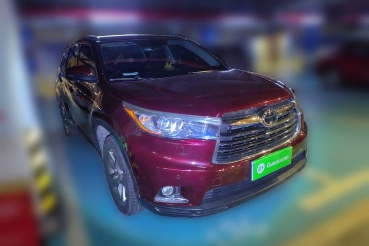 Used Toyota Highlander 2015 2.0T Four-Wheel Drive Ultimate Edition 7-Seater Front Right 45 Deg