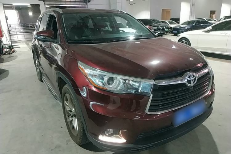 Used Toyota Highlander 2015 2.0T Four-Wheel Drive Luxury Edition 7-Seater Front Right 45 Deg