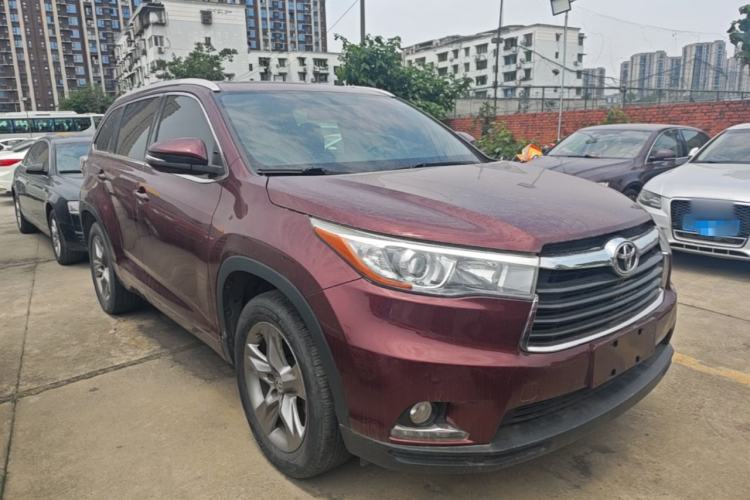 Used Toyota Highlander 2015 2.0T Four-Wheel Drive Luxury Edition 7-Seater Front Right 45 Deg