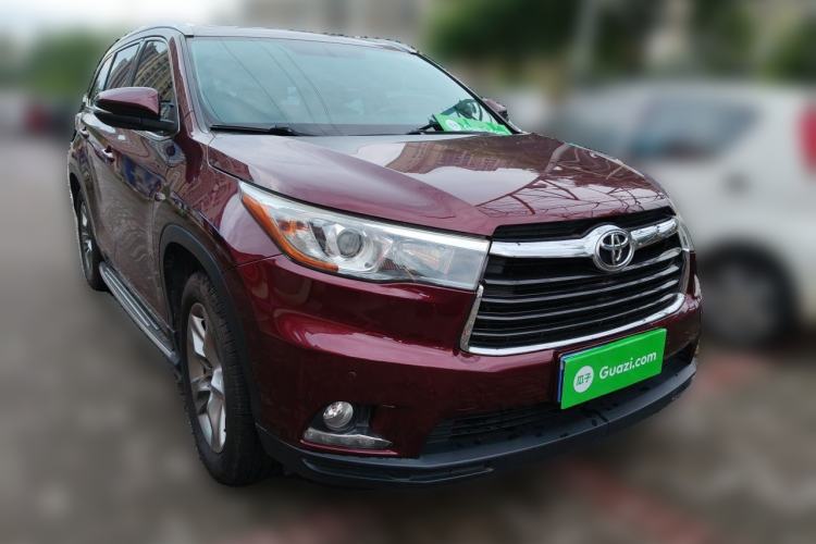 Used Toyota Highlander 2015 2.0T Four-Wheel Drive Luxury Edition 7-Seater Front Right 45 Deg