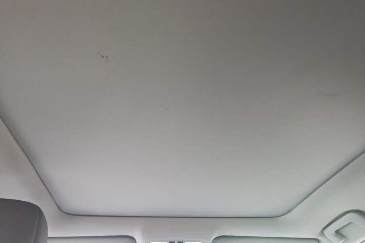 Used Toyota Highlander 2015 2.0T Four-Wheel Drive Luxury Edition 7-Seater Headliner
