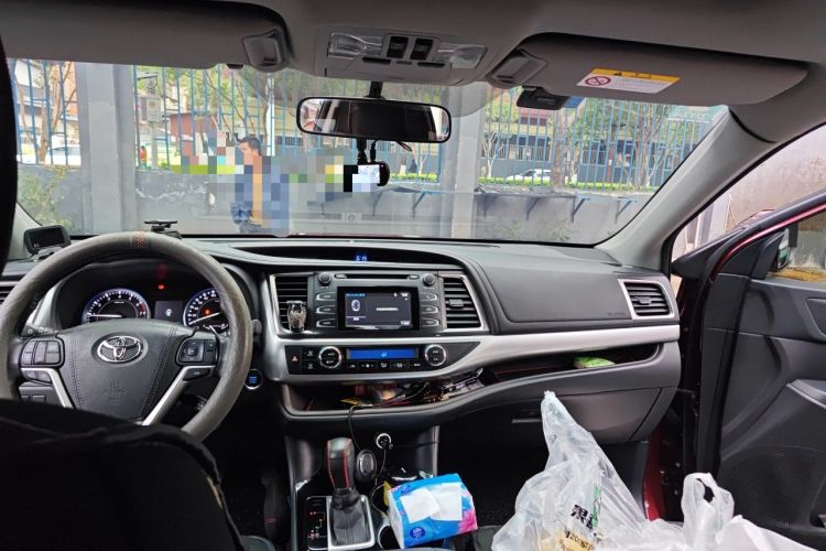 Used Toyota Highlander 2015 2.0T Four-Wheel Drive Luxury Edition 7-Seater Headliner