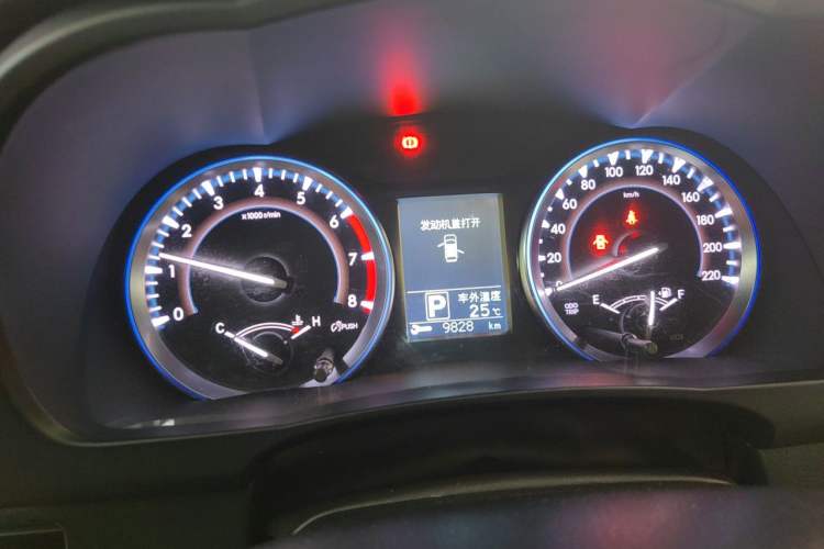 Used Toyota Highlander 2015 2.0T Four-Wheel Drive Luxury Edition 7-Seater Instrument Cluster