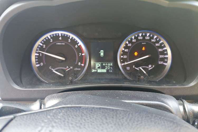 Used Toyota Highlander 2015 2.0T Four-Wheel Drive Luxury Edition 7-Seater Instrument Cluster