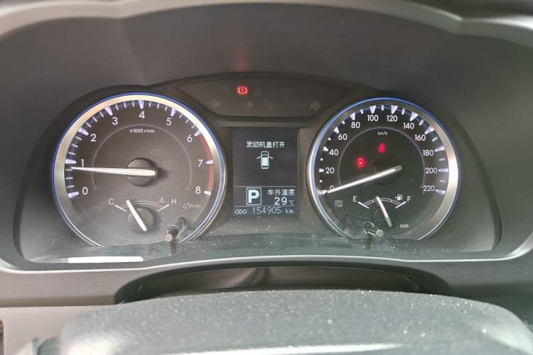 Used Toyota Highlander 2015 2.0T Four-Wheel Drive Luxury Navigation Version with 7 Seats Instrument Cluster
