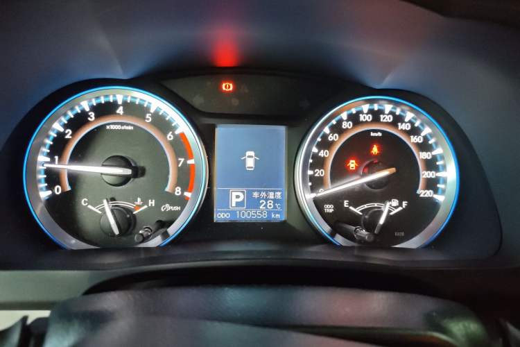 Used Toyota Highlander 2015 2.0T Four-Wheel Drive Luxury Edition 7-Seater Instrument Cluster