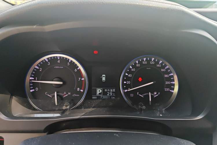 Used Toyota Highlander 2015 2.0T Four-Wheel Drive Luxury Edition 7-Seater Instrument Cluster