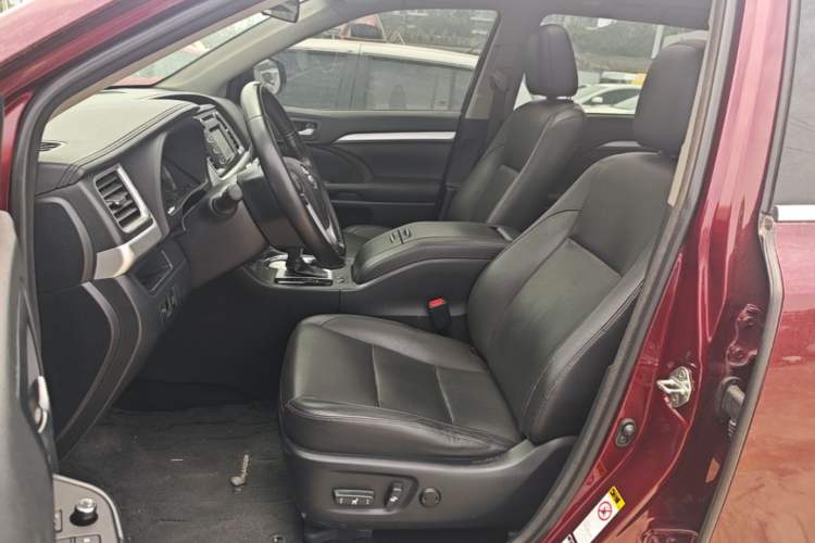 Used Toyota Highlander 2015 2.0T Four-Wheel Drive Luxury Edition 7-Seater Left Front Seat