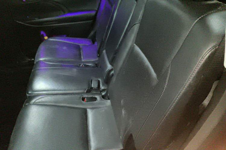 Used Toyota Highlander 2015 2.0T Four-Wheel Drive Luxury Edition 7-Seater Left Rear Seat