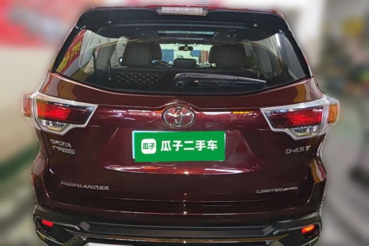 Used Toyota Highlander 2015 2.0T Four-Wheel Drive Ultimate Edition 7-Seater Rear