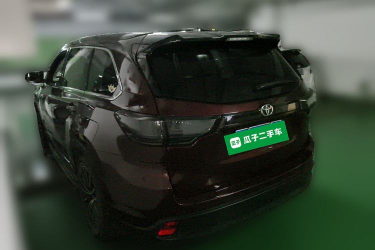 Used Toyota Highlander 2015 2.0T Four-Wheel Drive Luxury Edition 7-Seater Rear Left 45 Deg
