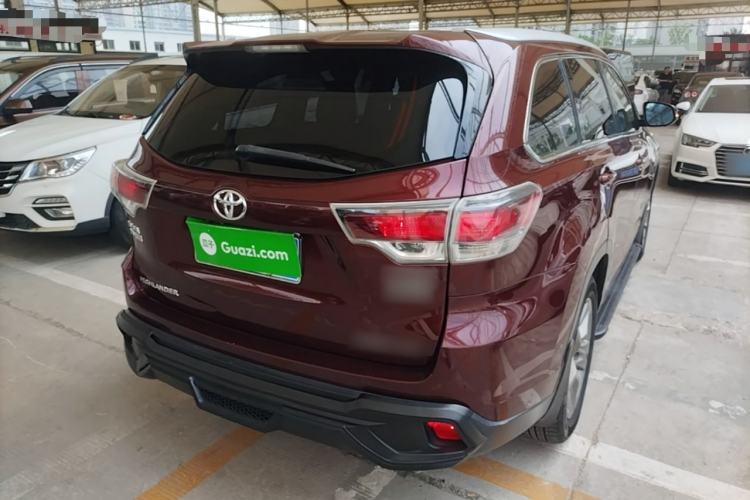 Used Toyota Highlander 2015 2.0T Four-Wheel Drive Luxury Edition 7-Seater Rear Right 45 Deg