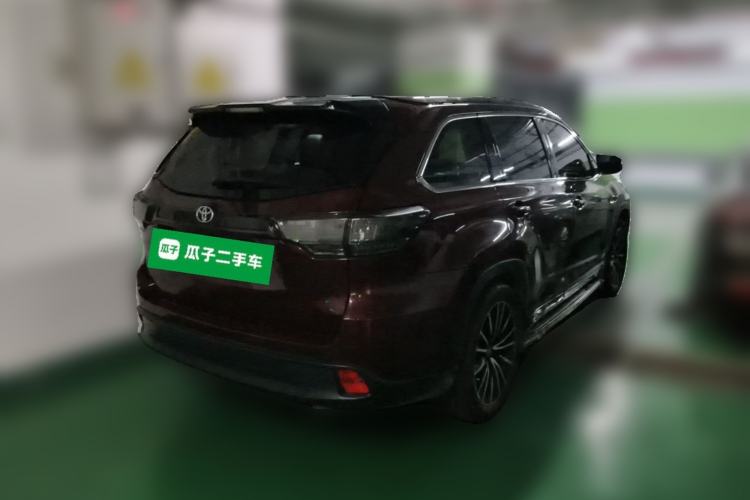 Used Toyota Highlander 2015 2.0T Four-Wheel Drive Luxury Edition 7-Seater Rear Right 45 Deg