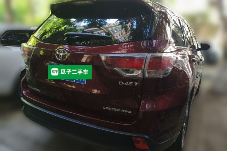 Used Toyota Highlander 2015 2.0T Four-Wheel Drive Ultimate Edition 7-Seater Rear Right 45 Deg